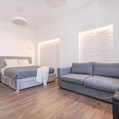 Welcoming Studio In Historic Vilnius With Free Parking By Urban Rent Apartman Kültér fotó