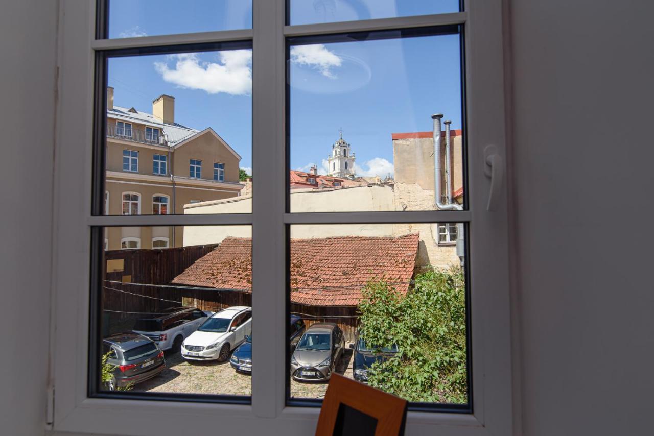 Welcoming Studio In Historic Vilnius With Free Parking By Urban Rent Apartman Kültér fotó